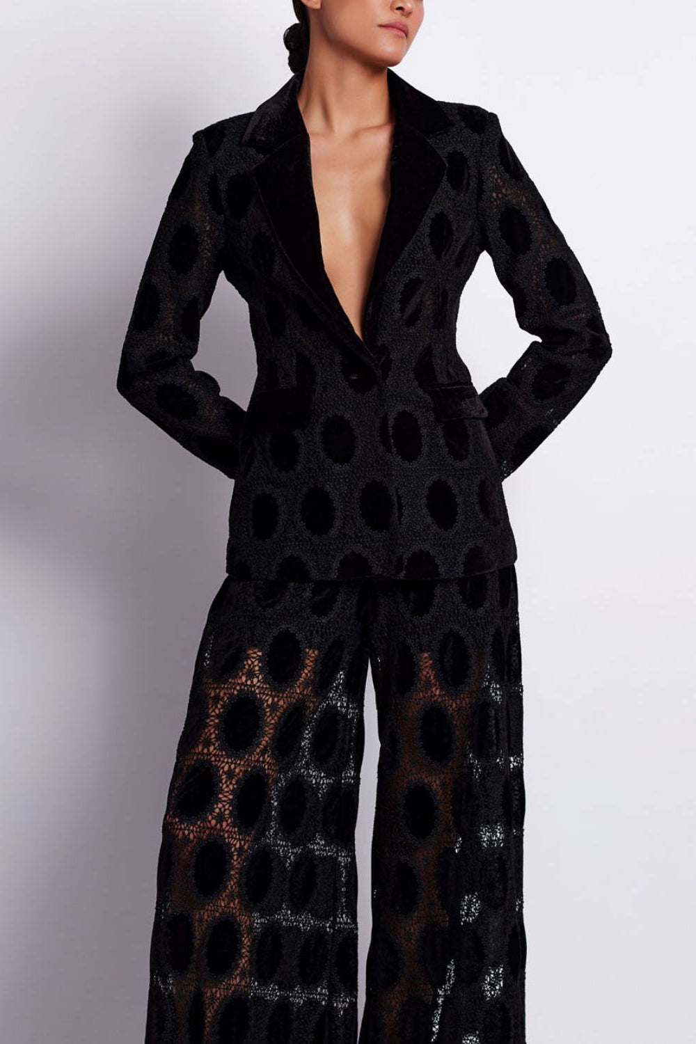 VELVET LACE BLAZER