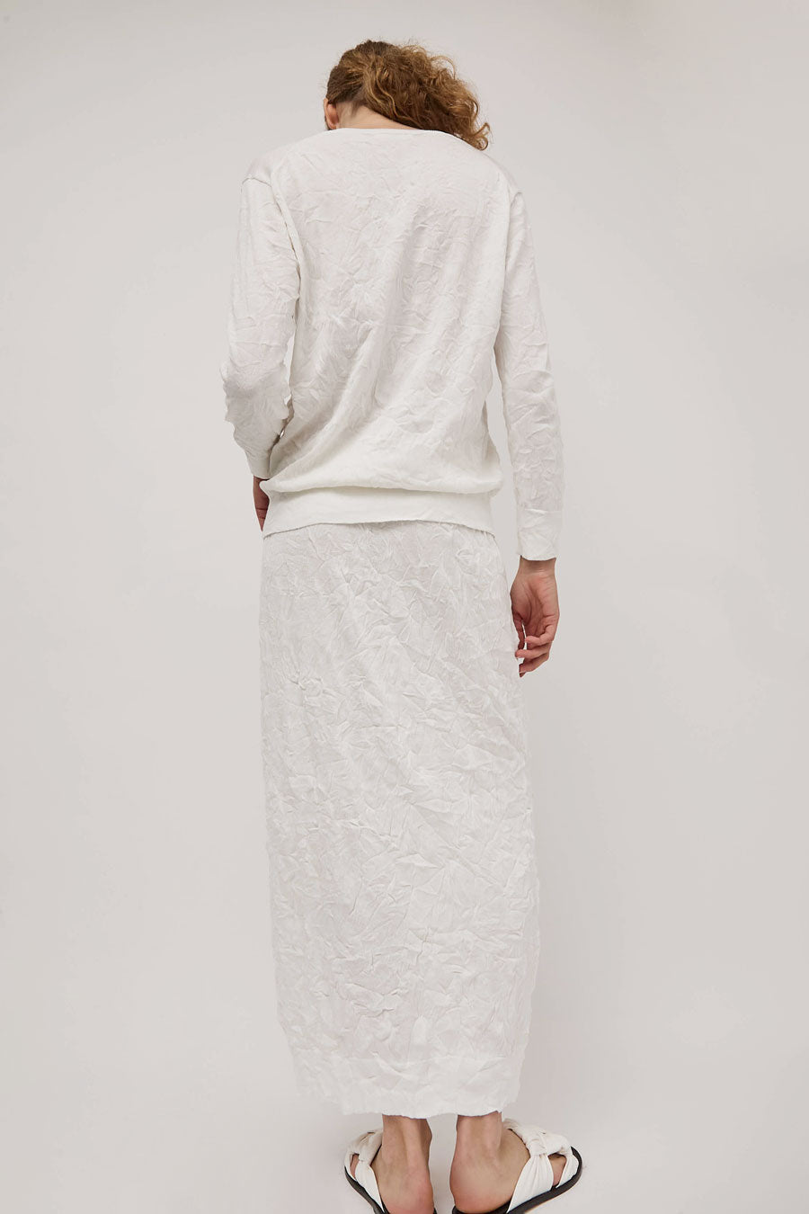 Black Crane Crinkled Knit Skirt in White