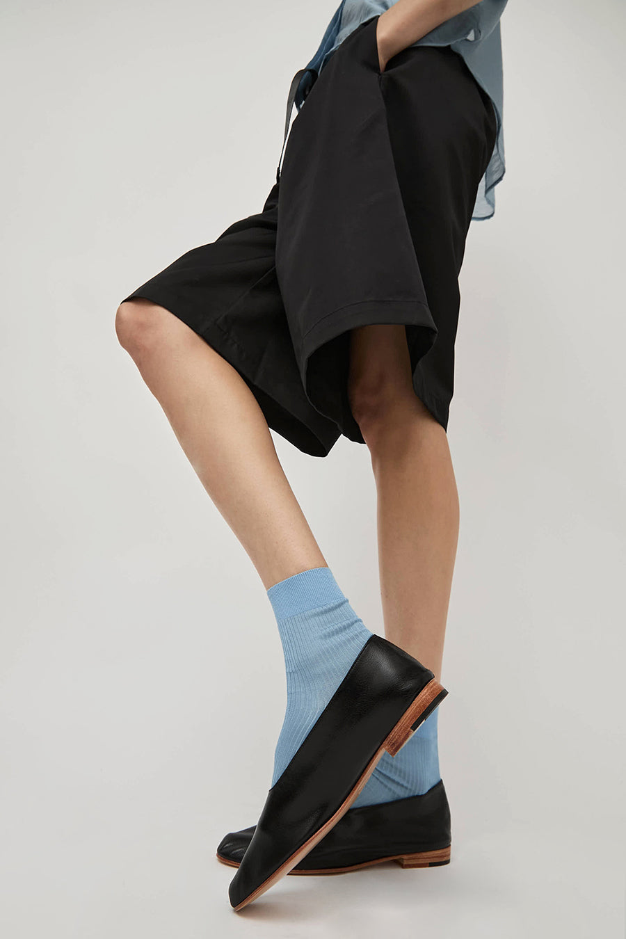 Maria La Rosa Silk Ribbed Ankle Socks in Cielo