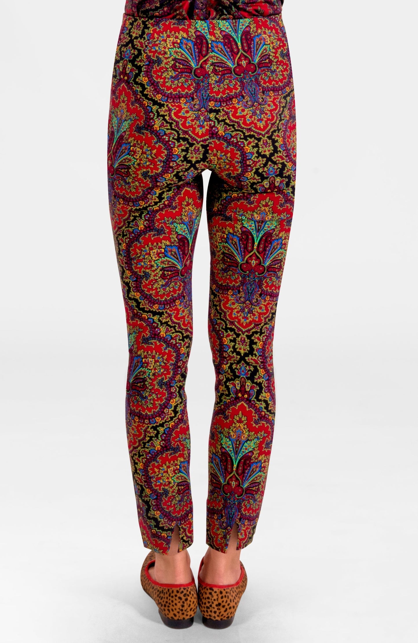 Gripeless Pull On Pants - Passion Paisley