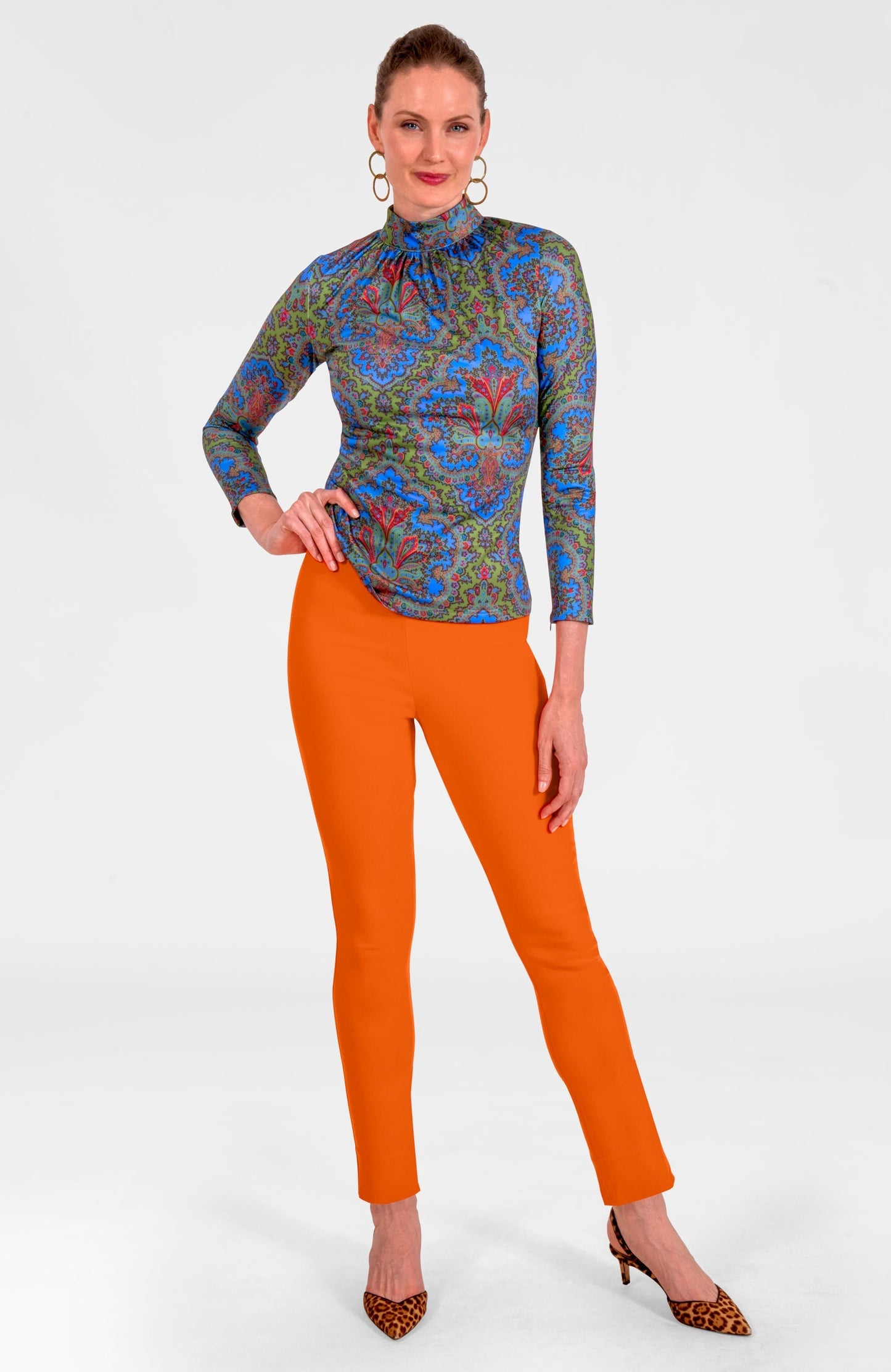 Scorching Hot Top - Passion Paisley