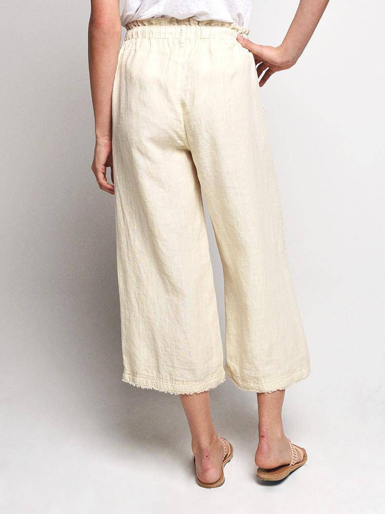 Bella Dahl Frayed Crop Leg Pant