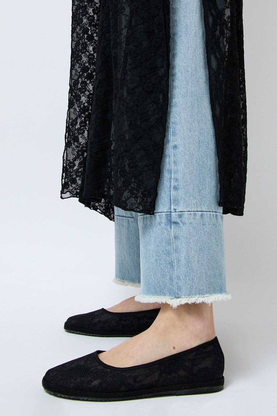 Drogheria Crivellini Ballet Round in Black Mesh Flower